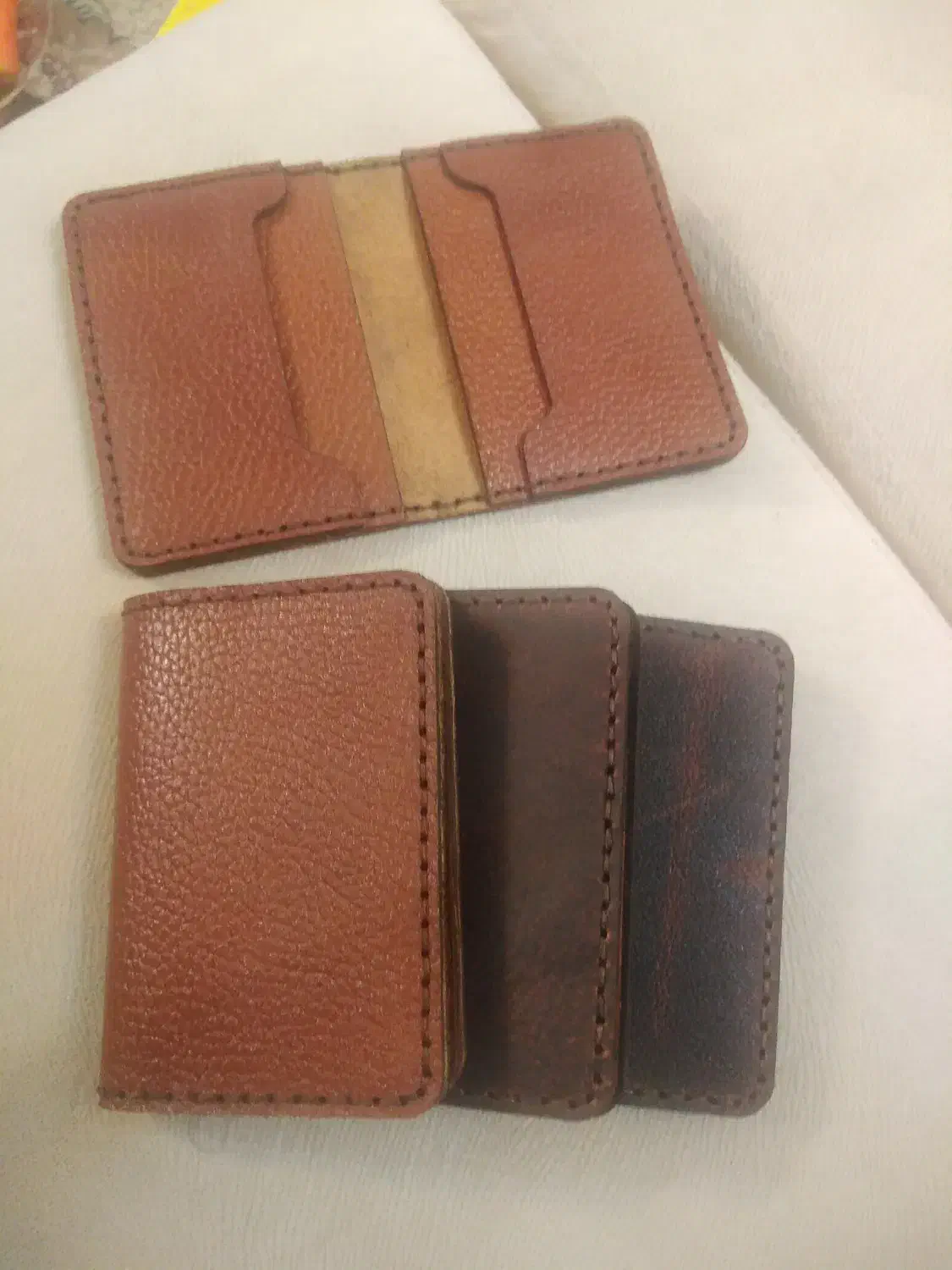 آموزش محصولات چرمی دست دوز فقط پانصد هزار تومان|خدمات آموزشی|شاهرود, |دیوار