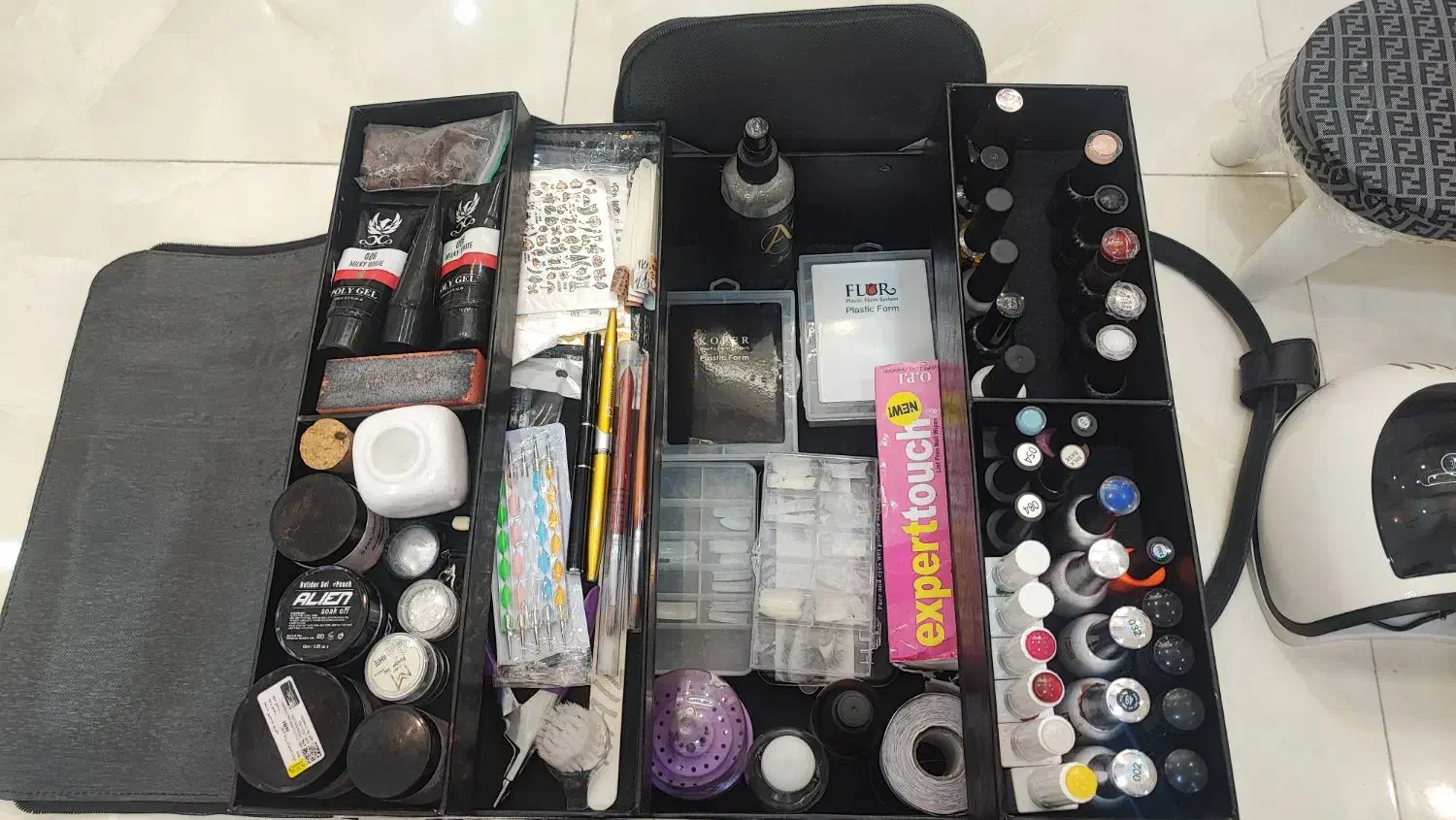 پک کامل وسایل کاشت ناخن درحدنو|آرایشی، بهداشتی، درمانی|دیواندره, |دیوار