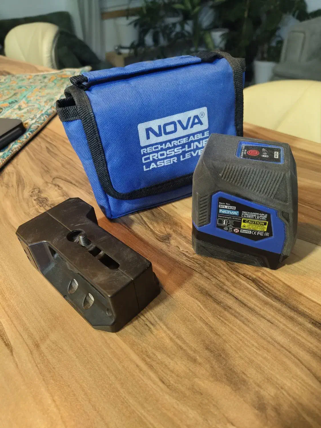 تراز لیزری نووا ntl 2640|ابزارآلات|اهواز, کمپلو شمالی|دیوار