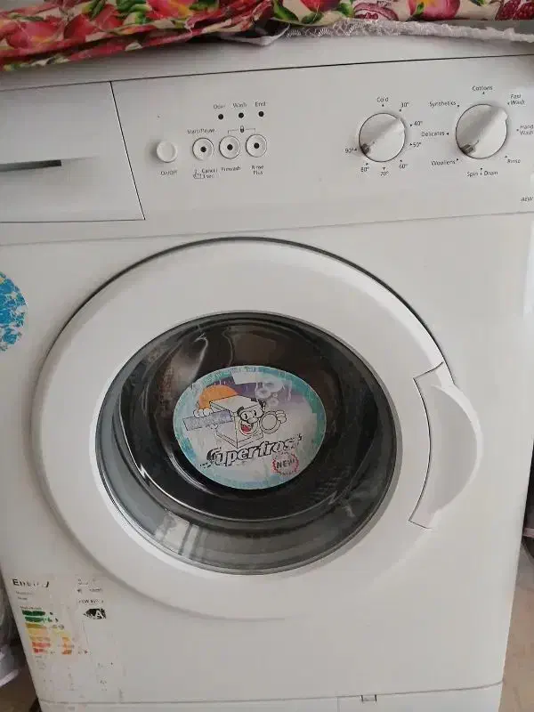 لباس شویی|ماشین لباسشویی و خشک‌کن لباس|خرم‌آباد, |دیوار