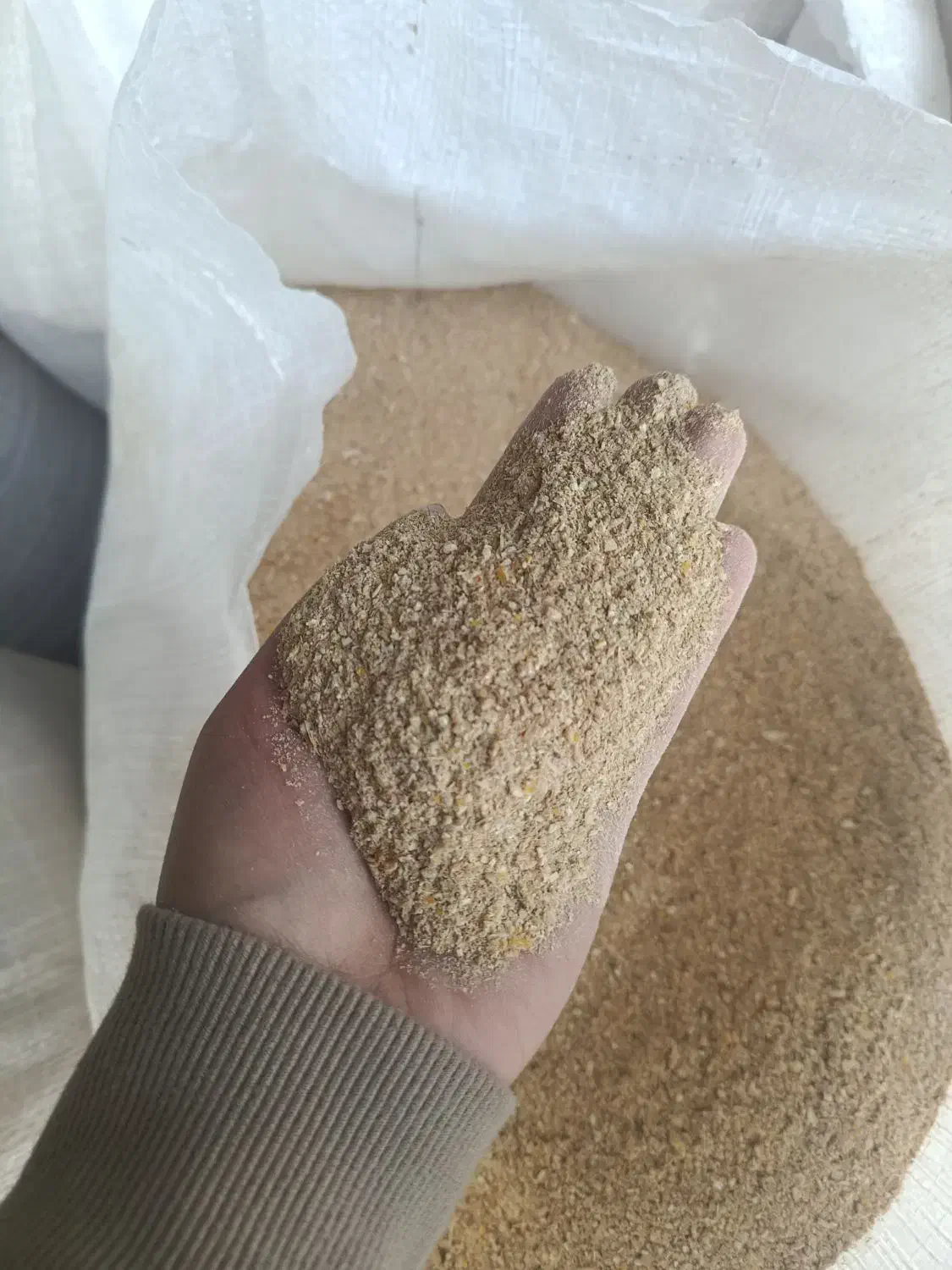 تولید کارخانه خوراک دام و طیور|لوازم جانبی حیوانات|تهران, حسن‌آباد|دیوار