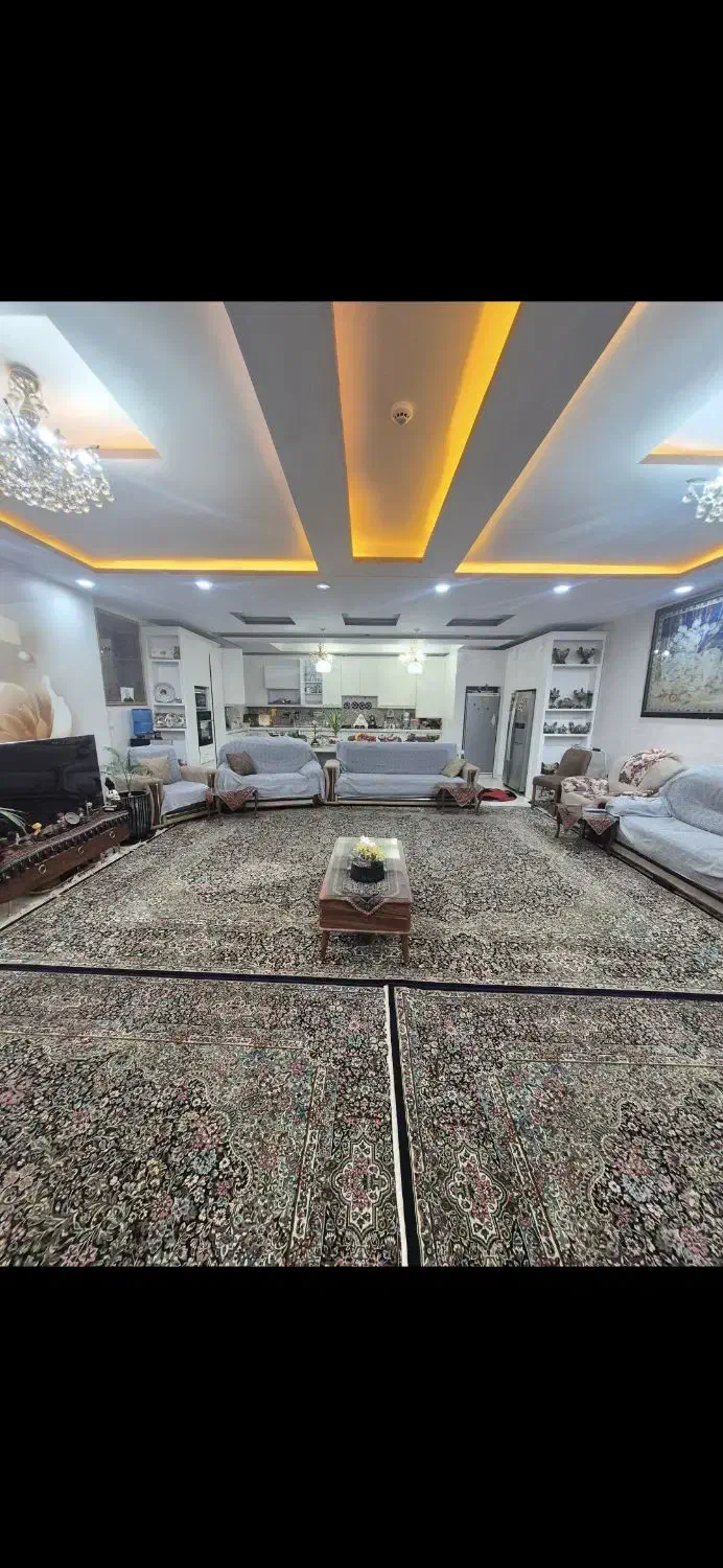 آپارتمان ۱۸۰ متری / جهاد/تکمیل|فروش آپارتمان|کرمان, |دیوار