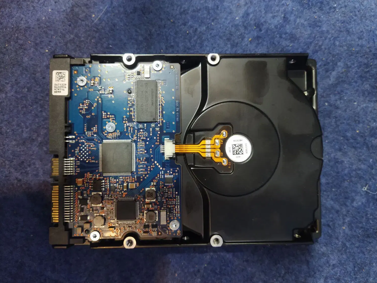 هارد 2 ترا HHD|قطعات و لوازم جانبی رایانه|شیراز, وصال|دیوار