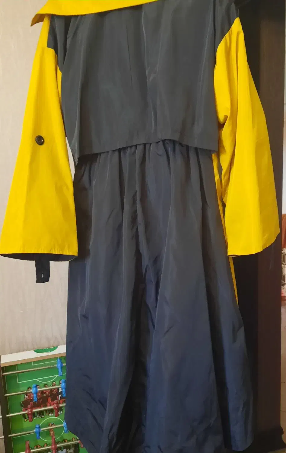 پالتو|لباس|یزد, |دیوار