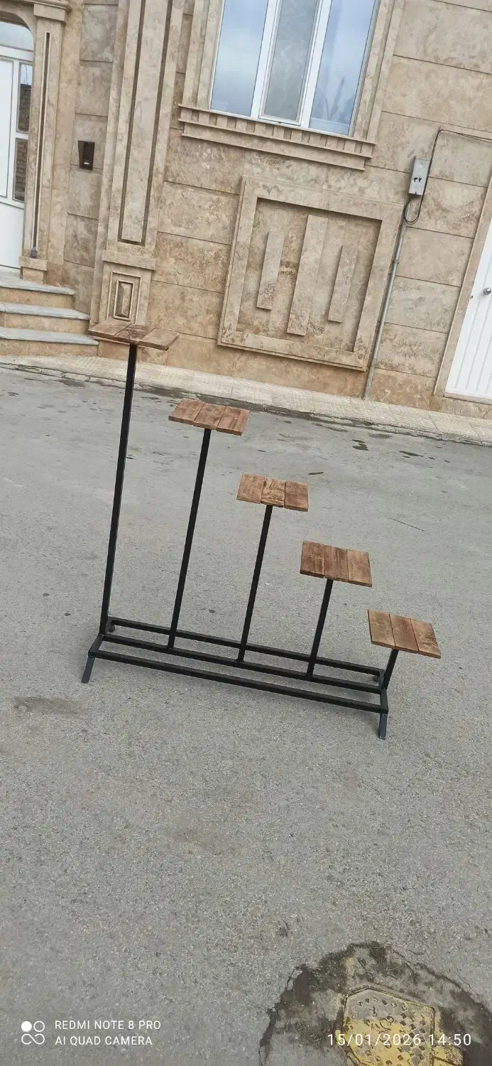 استند گل|گل و گیاه طبیعی|ارومیه, |دیوار