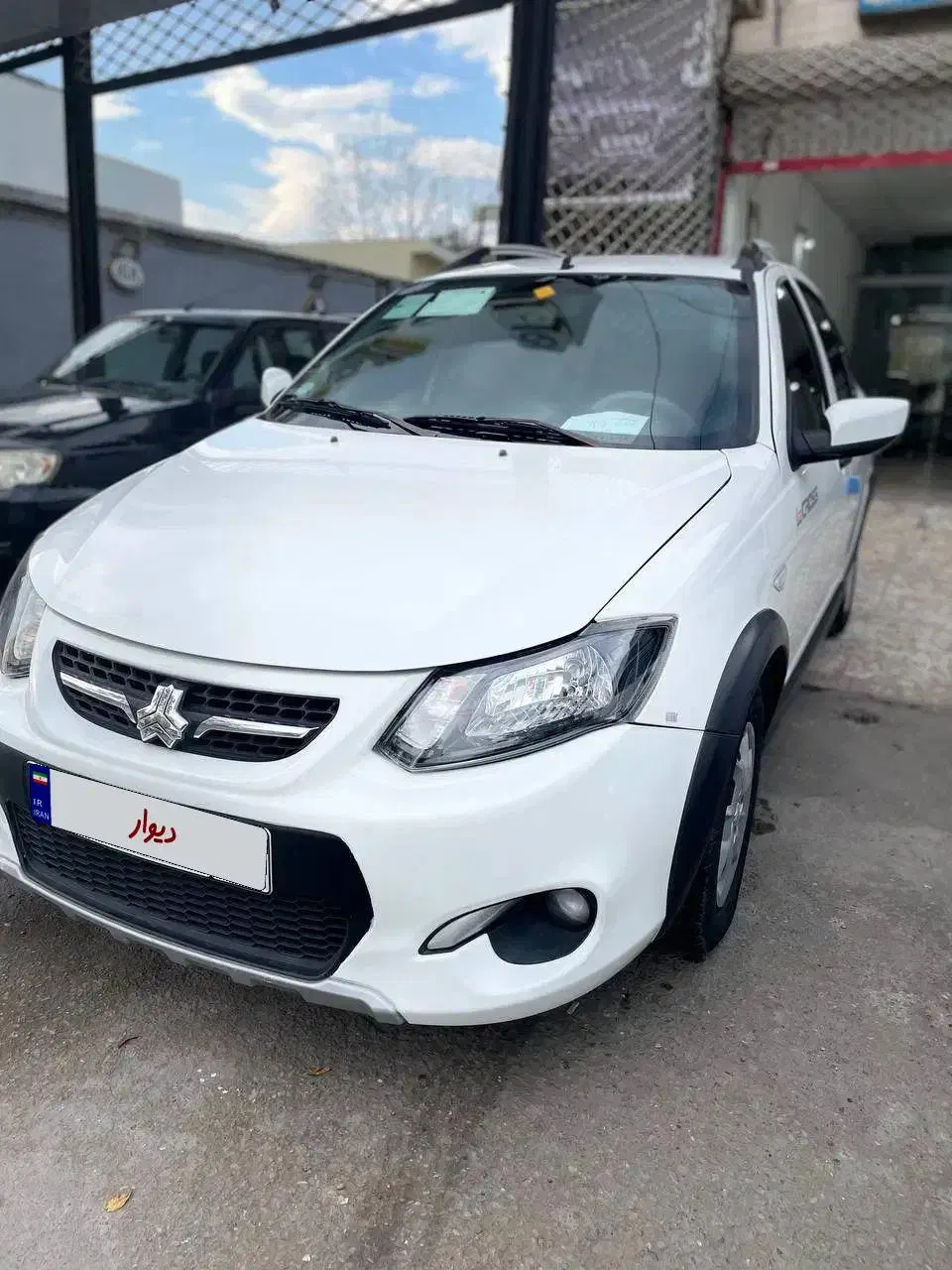 کوئیک ۱۴۰۱ در حد خشک صفر بی رنگ و ضربه شاسی سالم|خودرو سواری و وانت|رشت, نیروی دریایی|دیوار