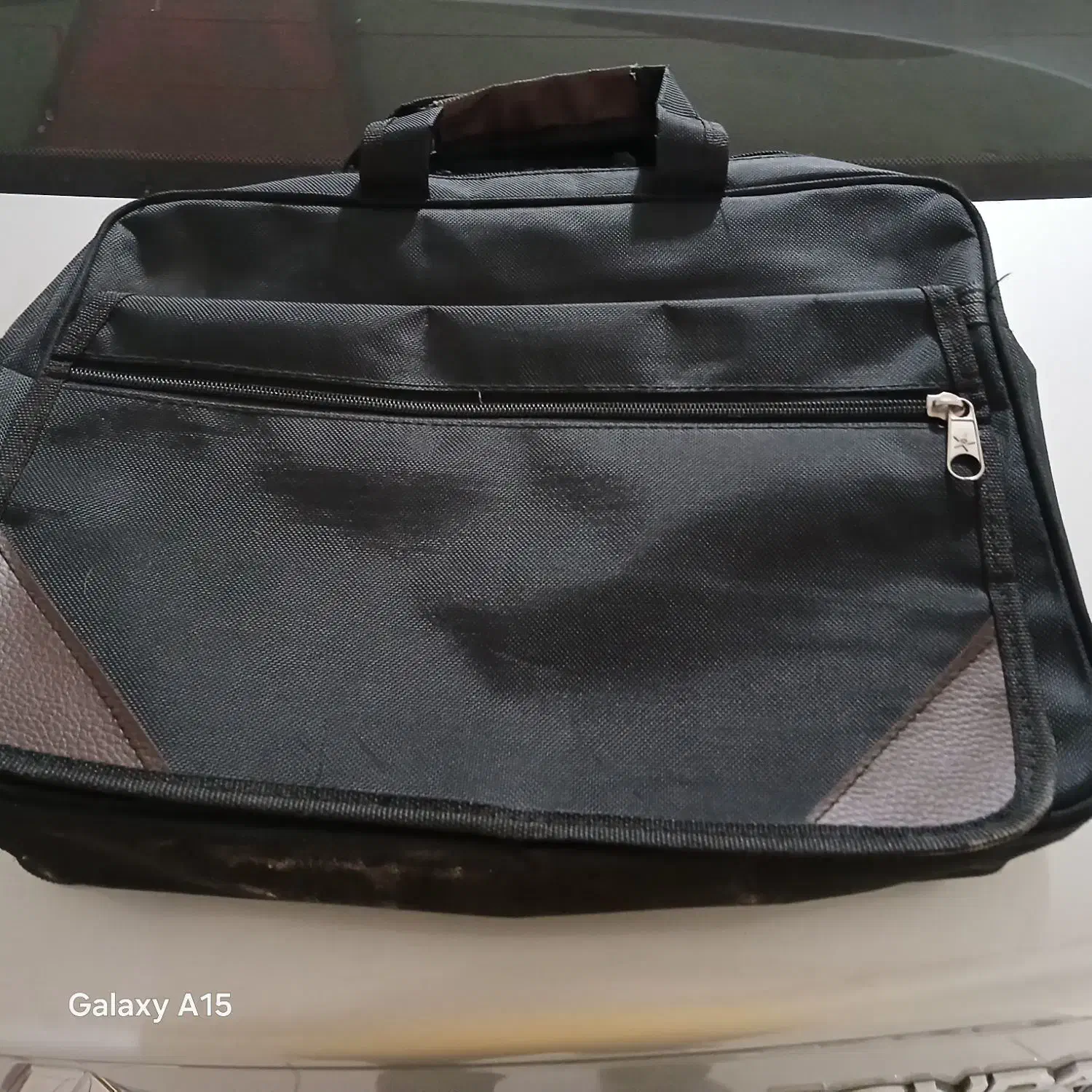 کیف|کیف، کفش، کمربند|زنجان, |دیوار