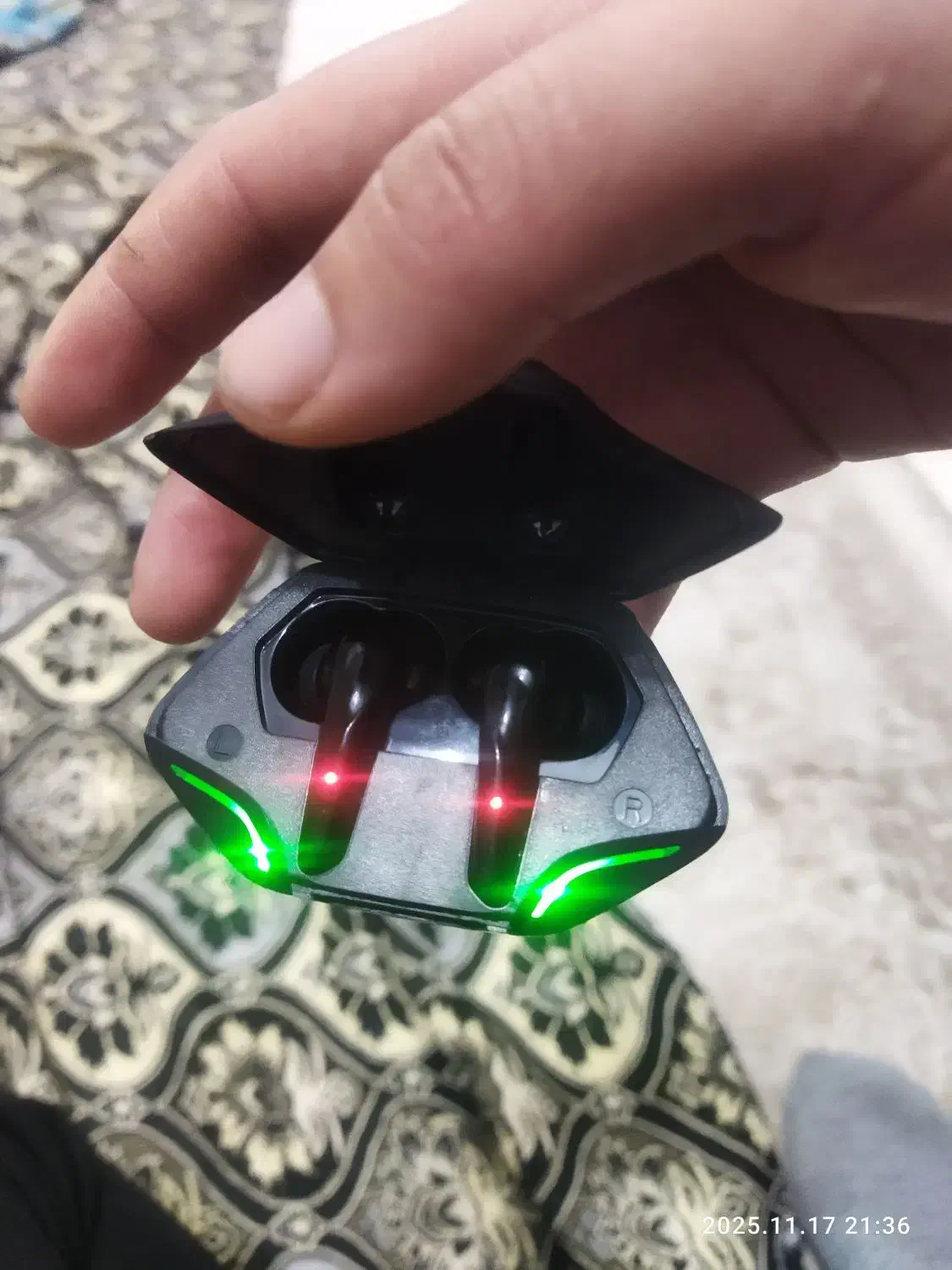 ایرپاد گیمینگ|لوازم جانبی موبایل و تبلت|کاشان, زیارتی|دیوار