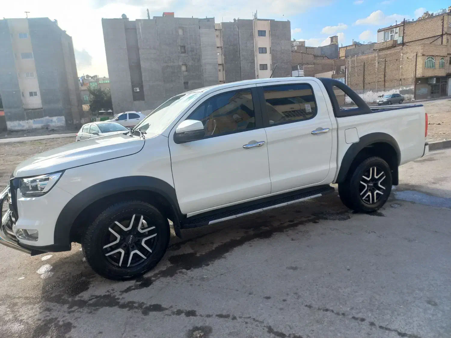 KMC کی ام سی T8|خودرو سواری و وانت|مشهد, زمرد|دیوار