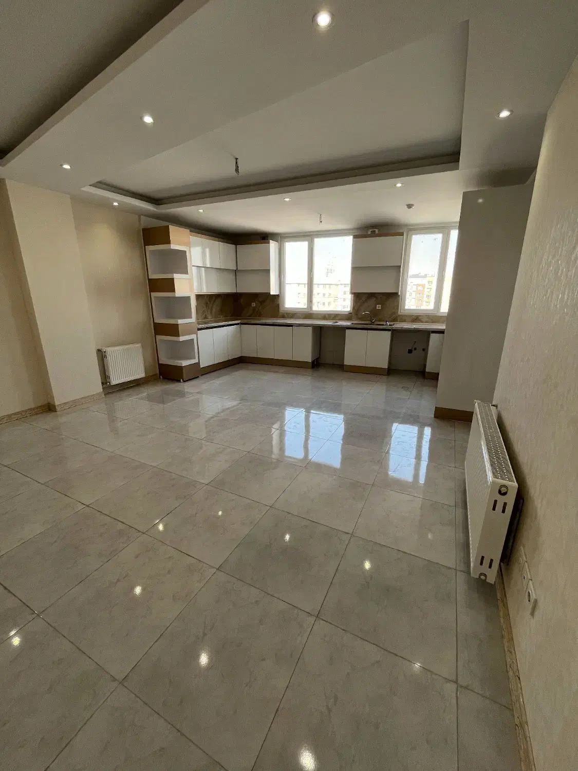 آپارتمان ۸۰ متری/قابل تبدیل /کلید نخورده