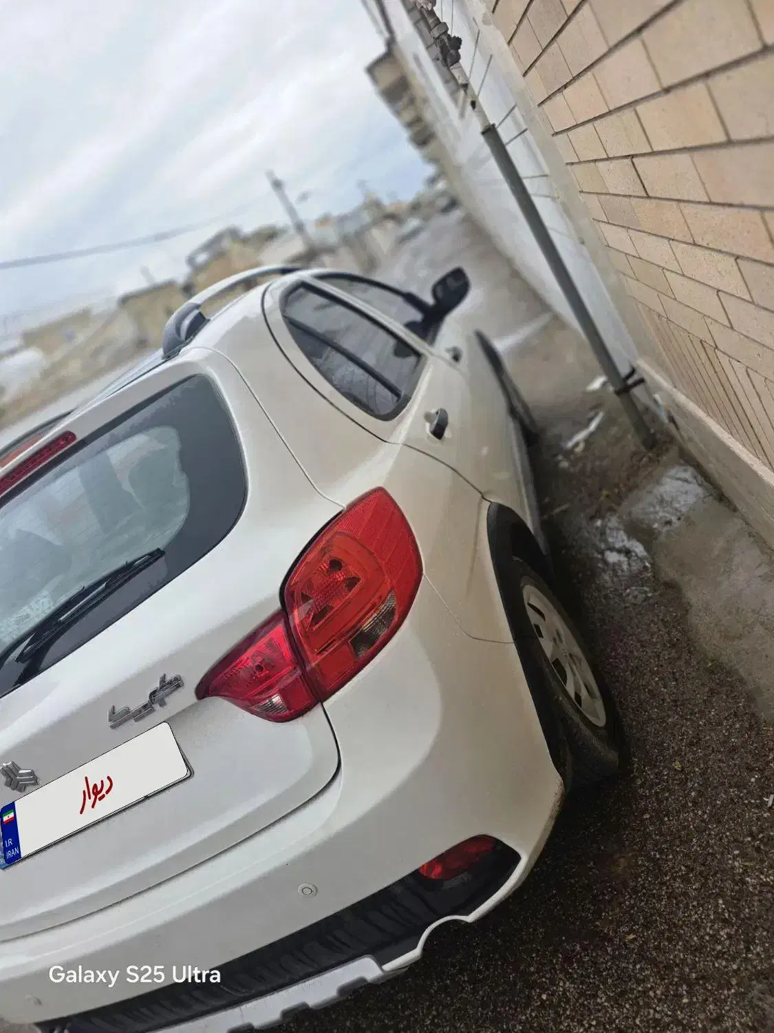 کوییک آر سفید مشکی|خودرو سواری و وانت|فسا, |دیوار