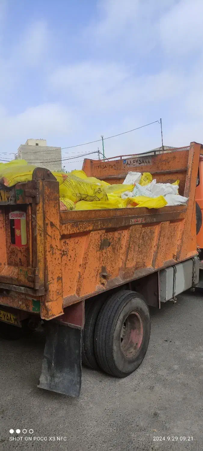 حمل نخاله شن ماسه دیوار گچی پوکه خاک مصالح با خاور|خدمات حمل و نقل|کرج, باغستان|دیوار