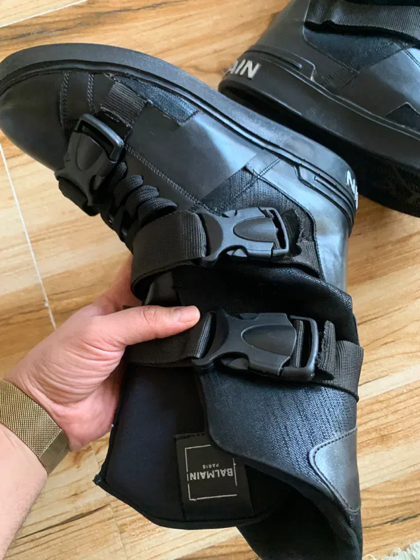 بوت اصل خارجی|کیف، کفش، کمربند|پارس‌آباد, |دیوار