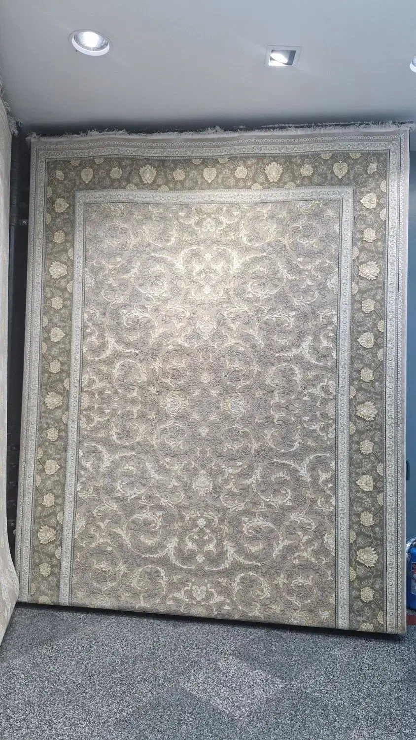 فرش نورانقری ونسکاف ی دیزاین ۱۲۰۰اکرلیک برجسته|فرش|تهران, نعمتآباد|دیوار
