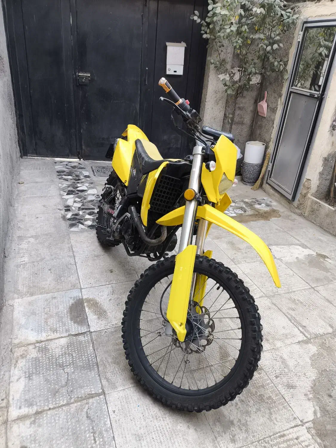 فلات طرح کی تی ام 250 کاربرات|موتورسیکلت|کرج, حصار|دیوار