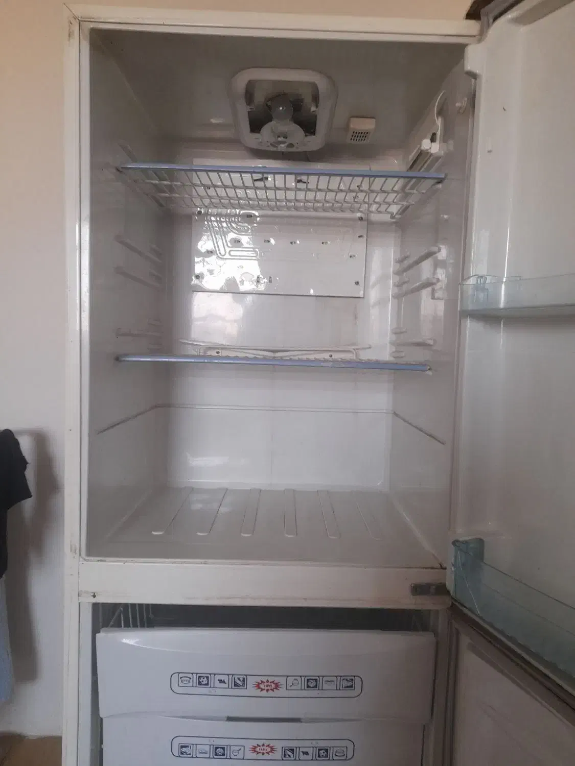 یخچال فریزر|یخچال و فریزر|فولادشهر, B7|دیوار