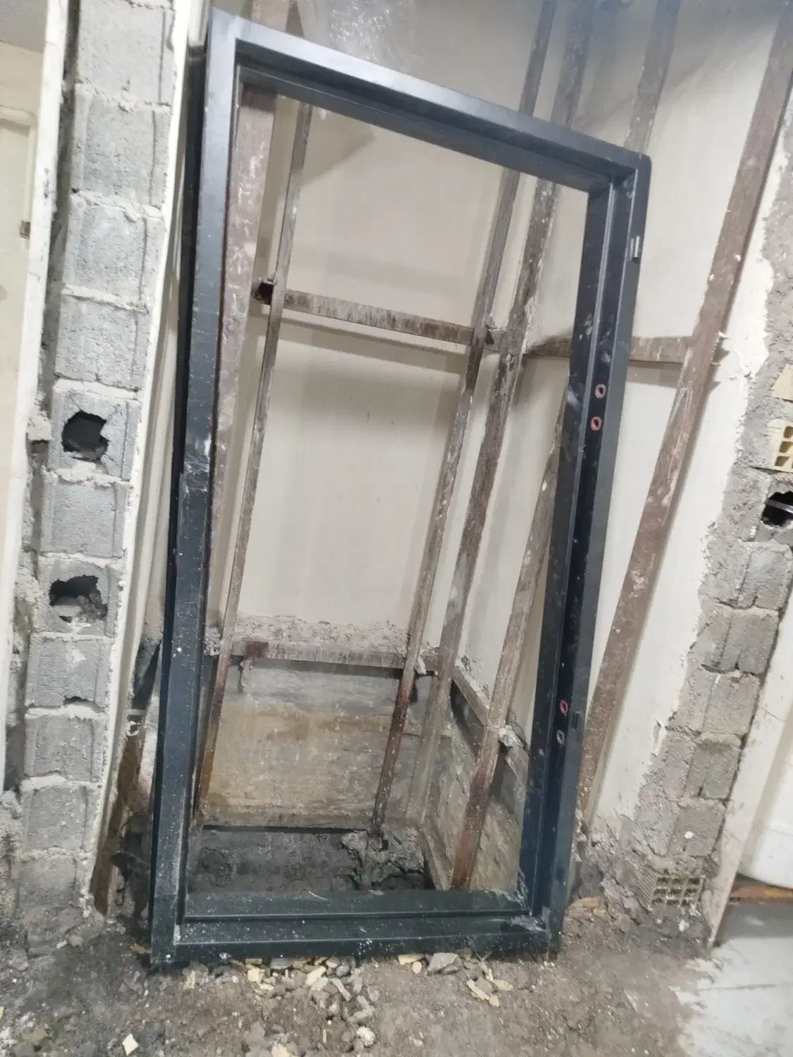 چهار چوبه در ضد سرقت|مصالح و تجهیزات ساختمان|لاهیجان, گلستان|دیوار