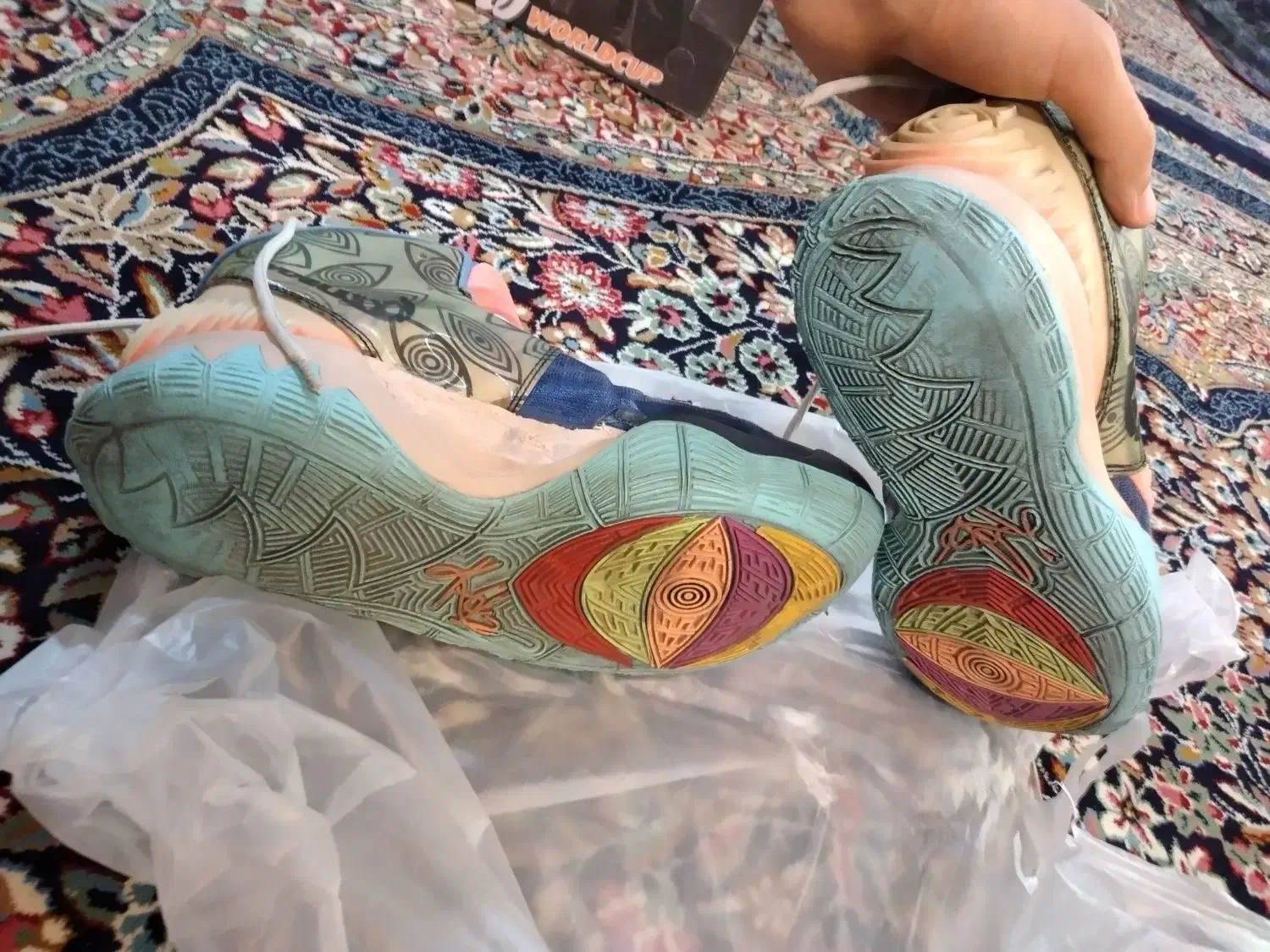 کفش لبروین با طرح خاص و اورجینال ویتنامی سایز۴۲،۴۱|کیف، کفش، کمربند|قم, پردیسان|دیوار