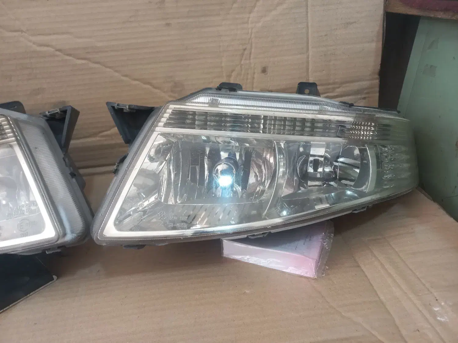 چراغ  جلو سورن|قطعات یدکی و لوازم جانبی|رضوانشهر, |دیوار