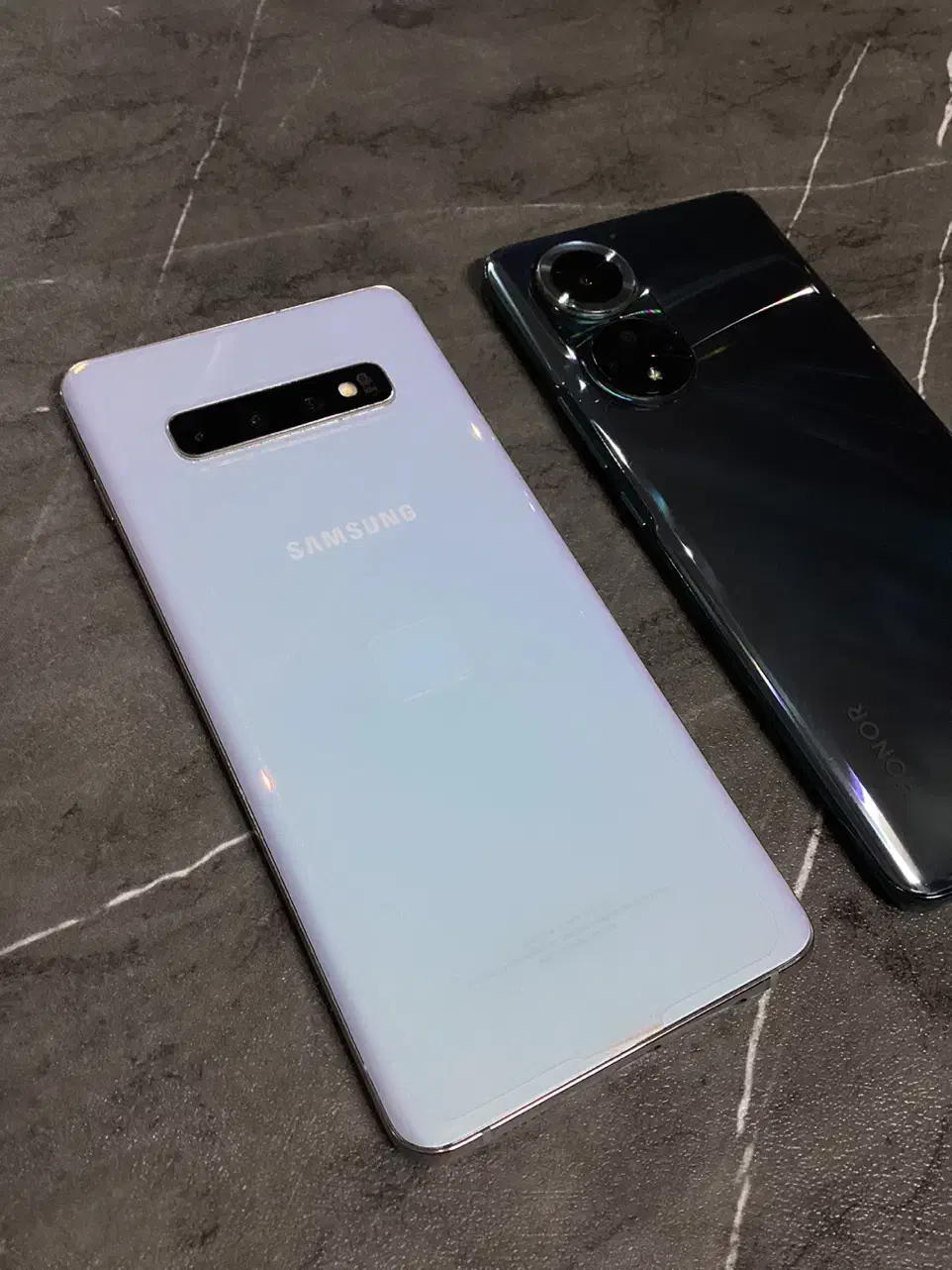 گوشی Honor 50 و سامسونگ Galaxy S10 plus - درحد|موبایل|مشهد, سرافرازان|دیوار