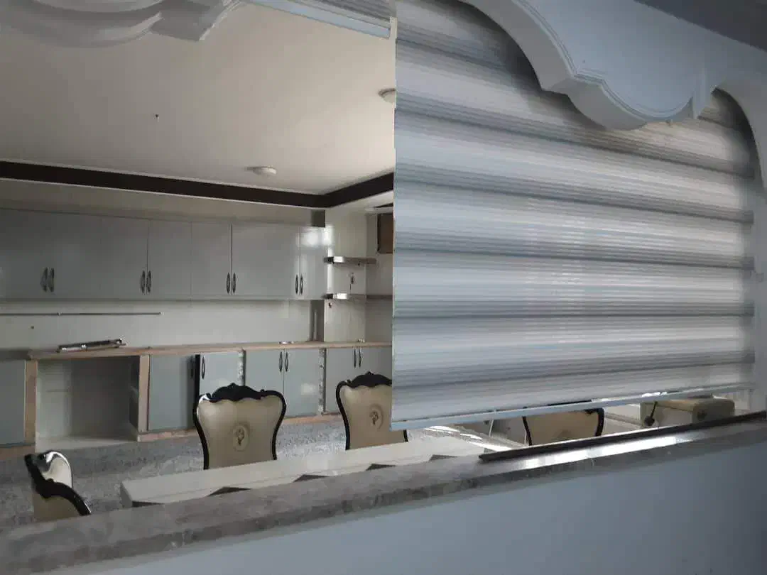 واحد اداری ۹۰ متر طبقه دوم روبروی گلدن سیتی رسالت|اجارهٔ دفتر کار، اتاق اداری، مطب|قشم, |دیوار