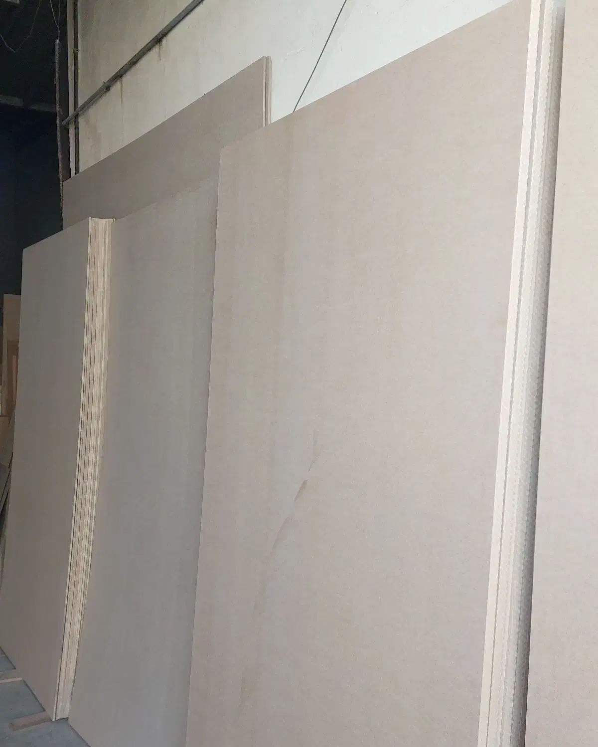 ورق ام دی اف و نئوپان خام،سفید،رنگی|عمده‌فروشی|قیامدشت - خاورشهر, |دیوار