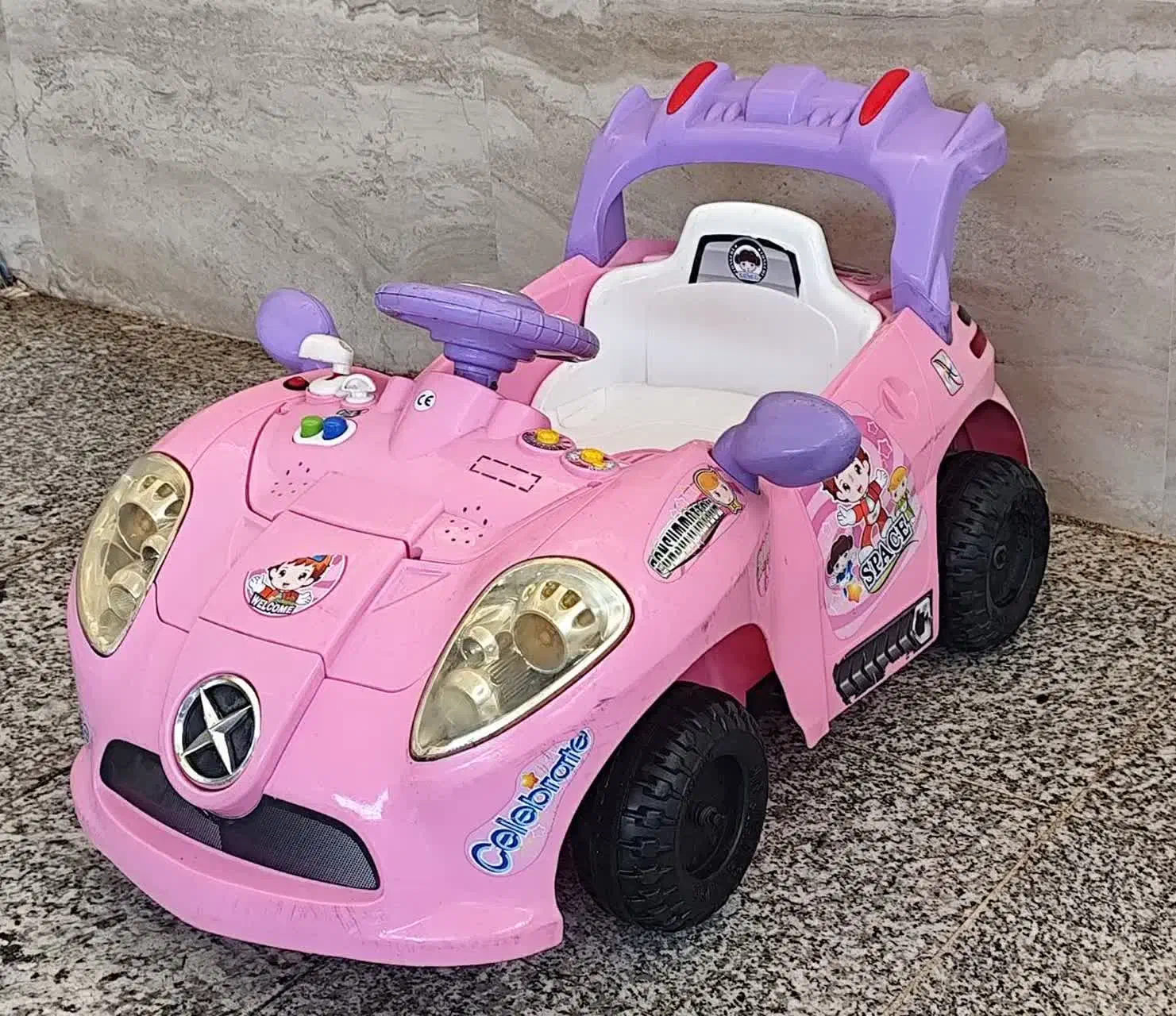 ماشین شارژی|اسباب‌بازی بچه|اهواز, فاز ۲ پادادشهر|دیوار