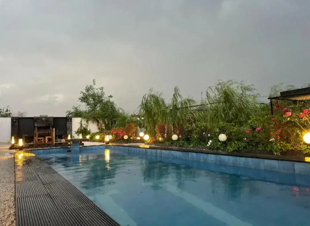 باغ ویلا مرتب و مجهز|اجارهٔ کوتاهمدت ویلا و باغ|شاندیز, |دیوار