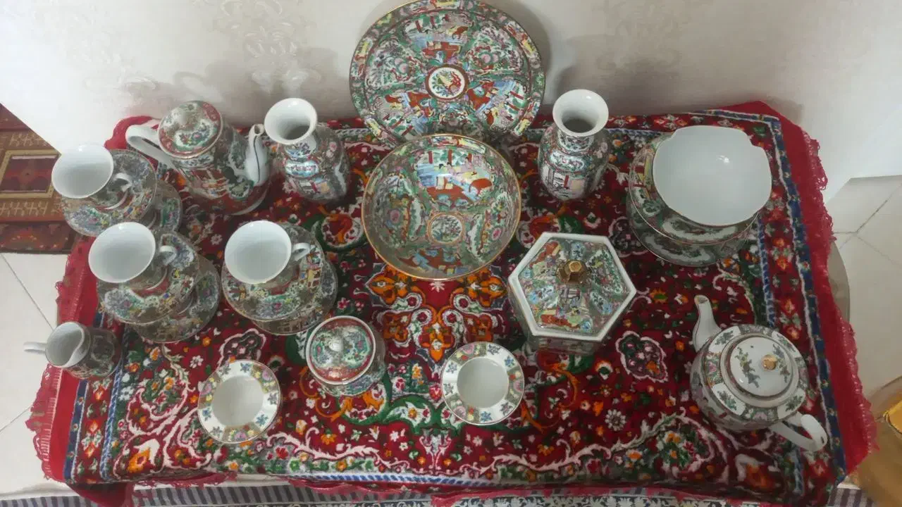 چینی عتیقه و قدیمی دکوری|ظروف سرو و پذیرایی|ری, دولتآباد|دیوار