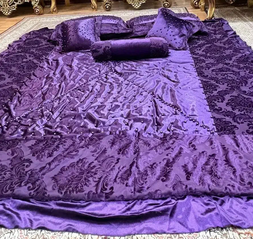 روتختی وبالشت قالیچه|رختخواب، بالش، پتو|خوی, |دیوار