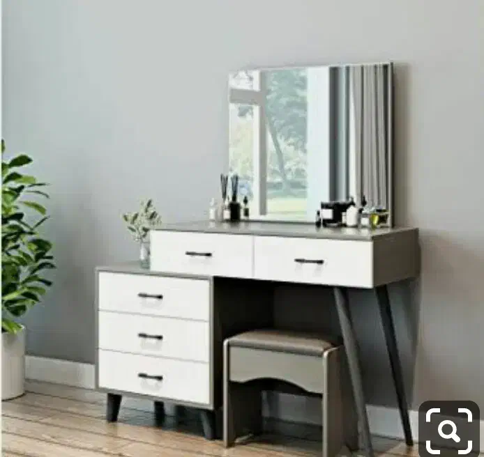 میز آرایش|تخت و سرویس خواب|پردیس, فاز ۳|دیوار