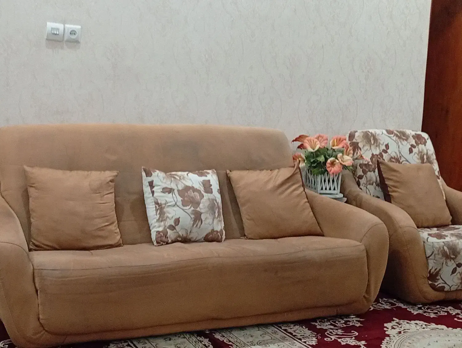 مبل|مبلمان خانگی و میز عسلی|پاوه, |دیوار