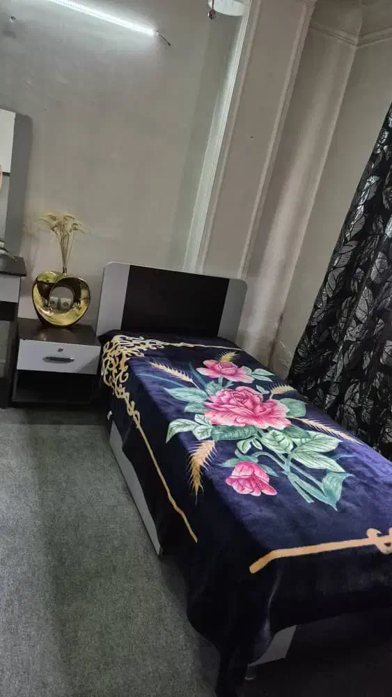 سرویس خواب|تخت و سرویس خواب|رشت, نامجو|دیوار