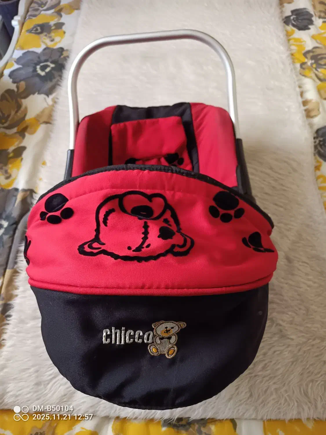 کریر در حد نو|کالسکه و لوازم جانبی|پرند, فاز ۶|دیوار