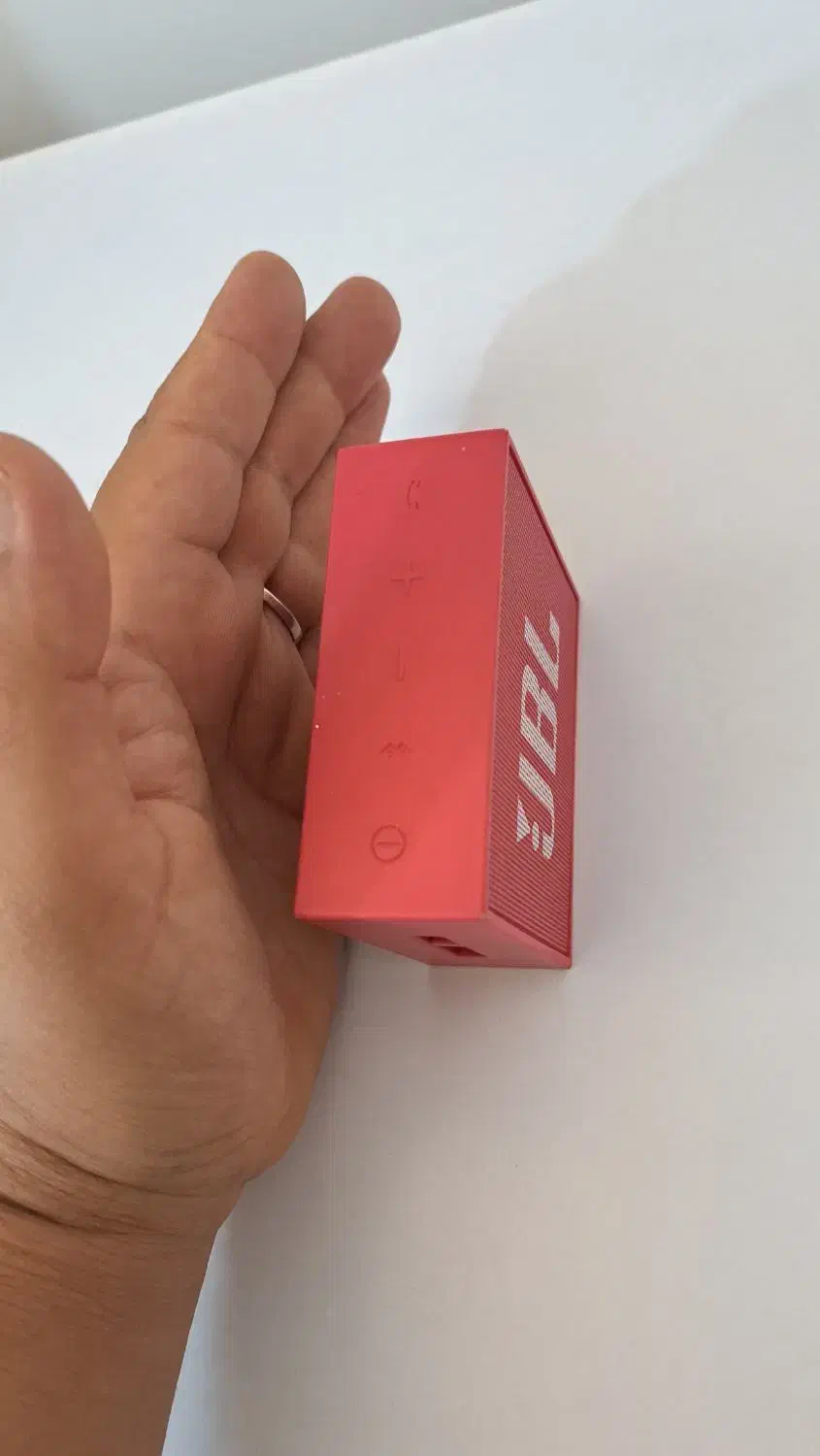 اسپیکر همراه جی بی ال jbl JBL کیفیت محشر|پخش‌کننده همراه|فولادشهر, C4|دیوار