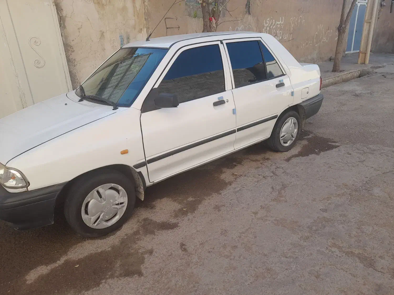 پراید مدل ۹۷ دوررنگ|خودرو سواری و وانت|کوهدشت, |دیوار