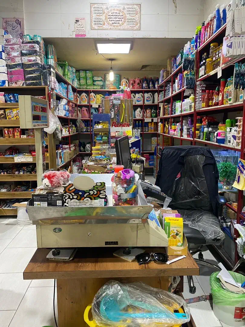 استخدام برای چیدمان و تمیزکاری و کمک صندوقدار|استخدام خدمات فروشگاه و رستوران|مرودشت, ژیان|دیوار