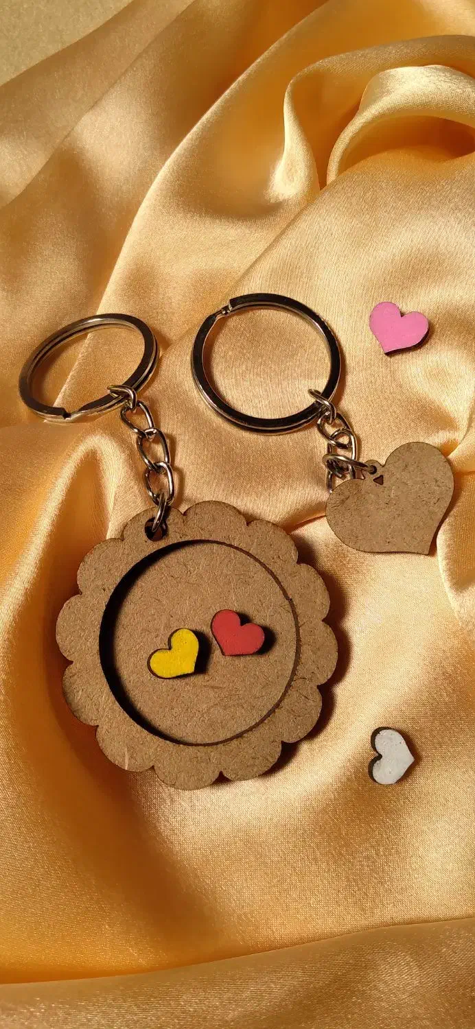 ست زیورآلات چوبی. گوشواره،گردنی، گیره مو،جاکلیدی|بدلیجات|خوی, |دیوار