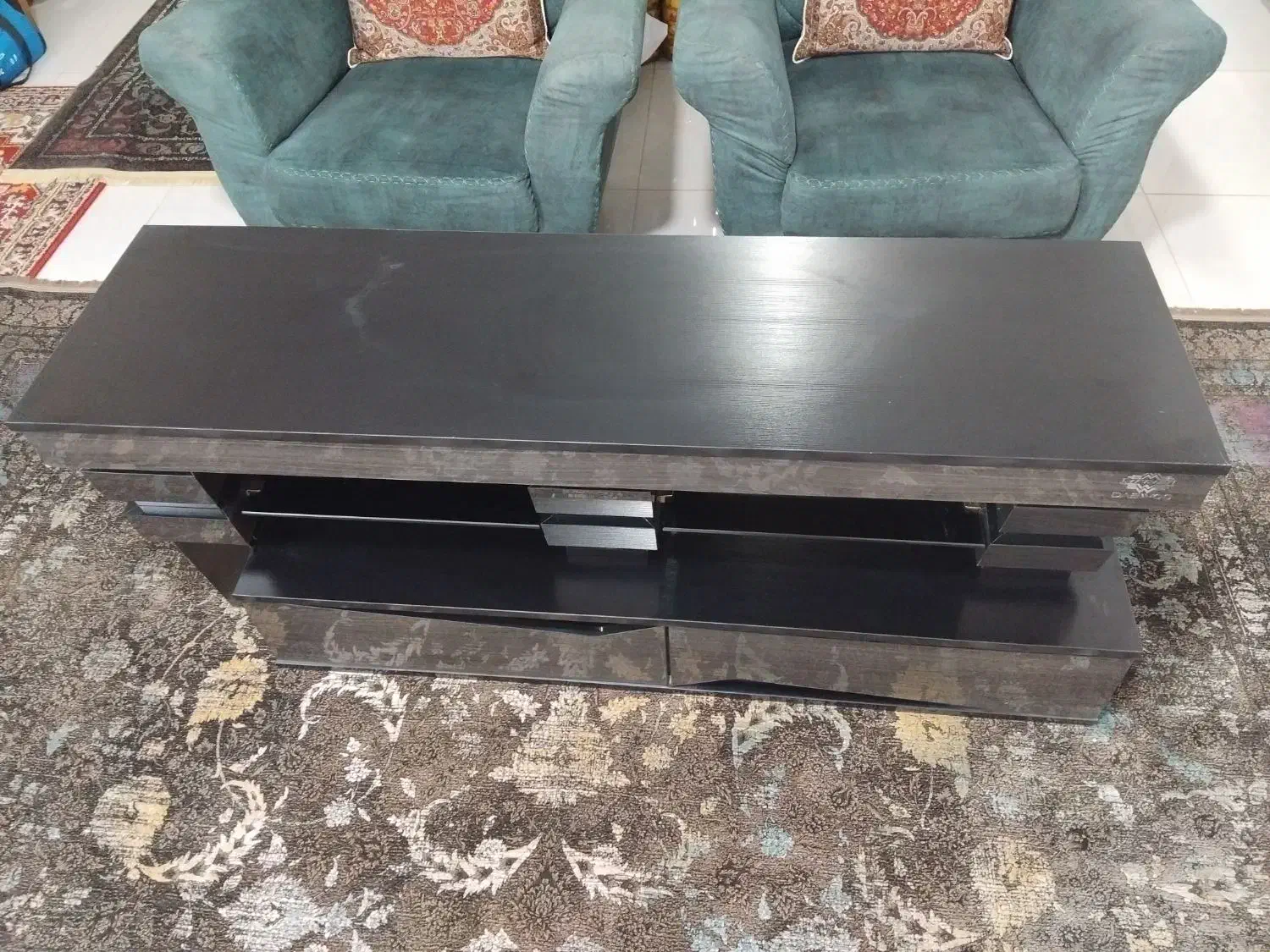 میز تلویزیون|میز تلویزیون|شاهینشهر, شهرک هشت بهشت|دیوار