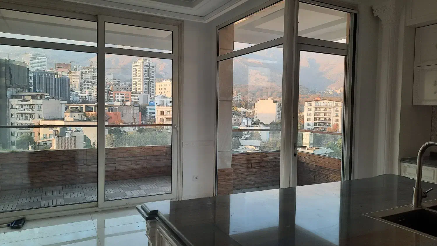 زعفرانیه ۳۷۰ مترطبقه فوقانی ۴ خواب با تراس ۳۰ متری|فروش آپارتمان|تهران, زعفرانیه|دیوار