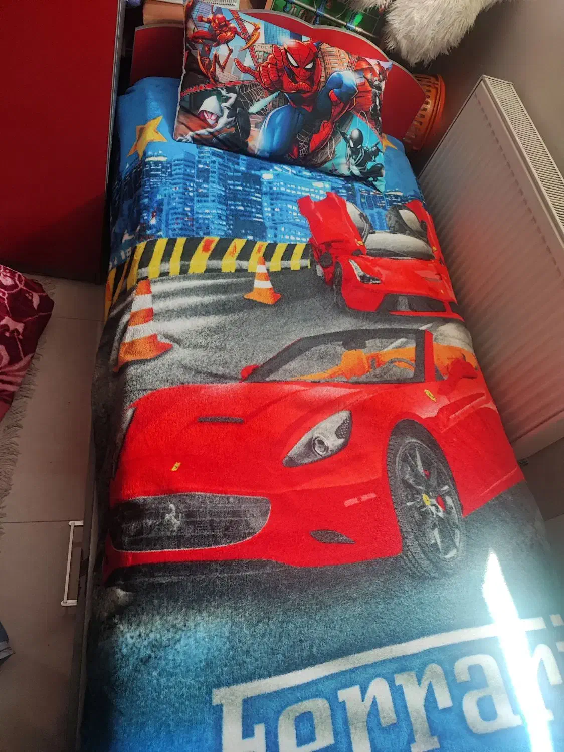 تخت و کمد نوجوان باقیمت خیلی مناسب با تخفیف ویژه|تخت و سرویس خواب|اصفهان, پروین|دیوار