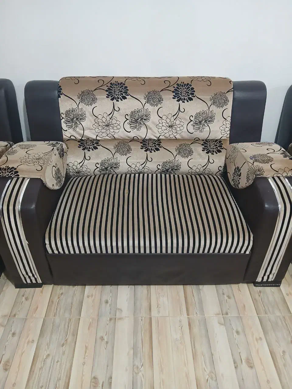 مبل هفتنفره|مبلمان خانگی و میز عسلی|ماسال, |دیوار