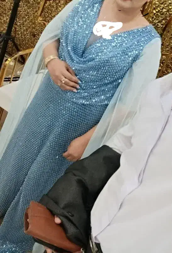 لباس مجلسی سنگ ومهره دوزی|لباس|فولادشهر, مسکن مهر فولادشهر|دیوار