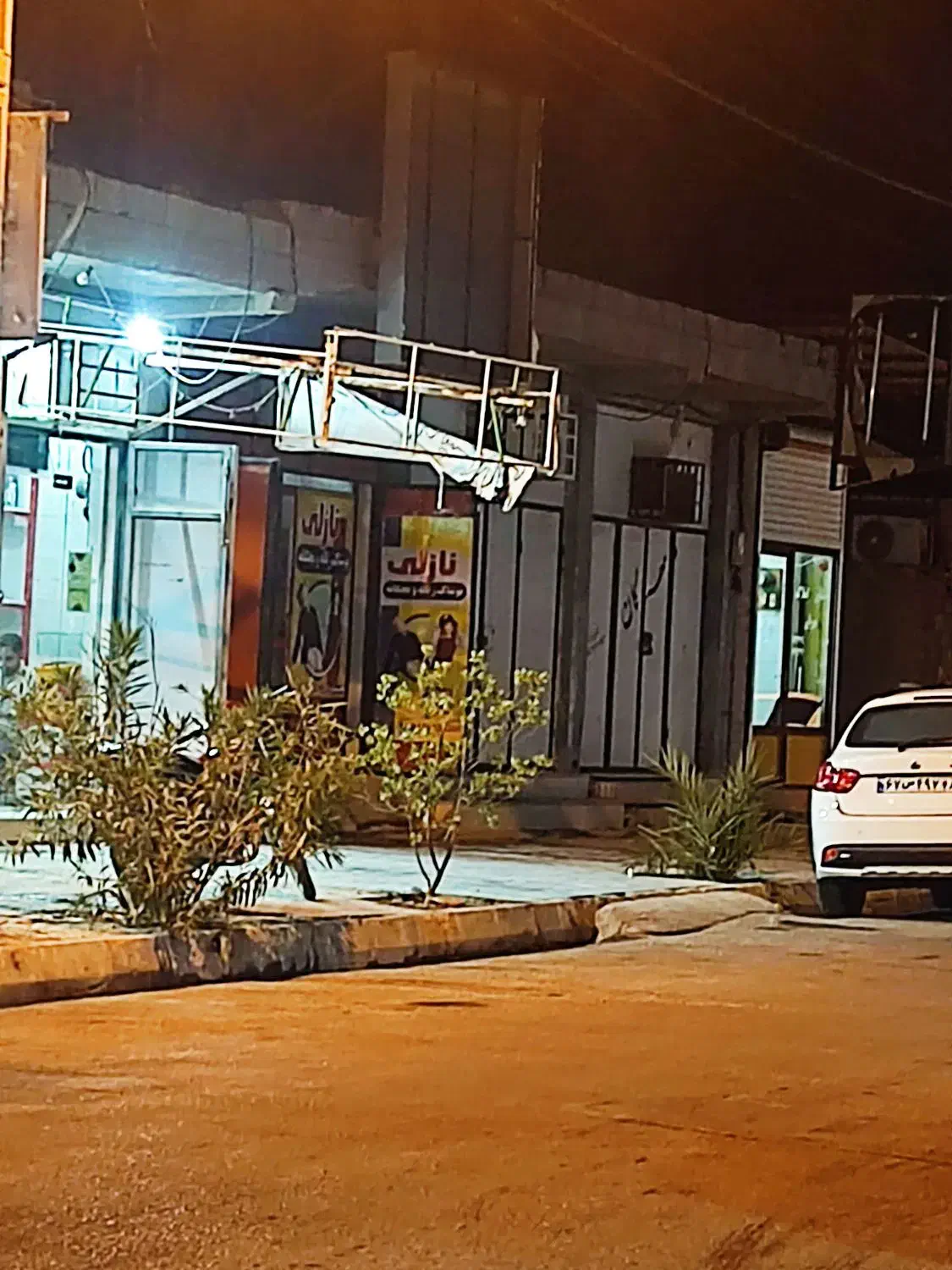 فروش مغازه  تجاری درشهر اهرم|فروش مغازه و غرفه|اهرم, |دیوار