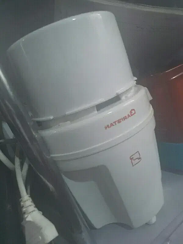 گمشده|اشیا|اهر, |دیوار