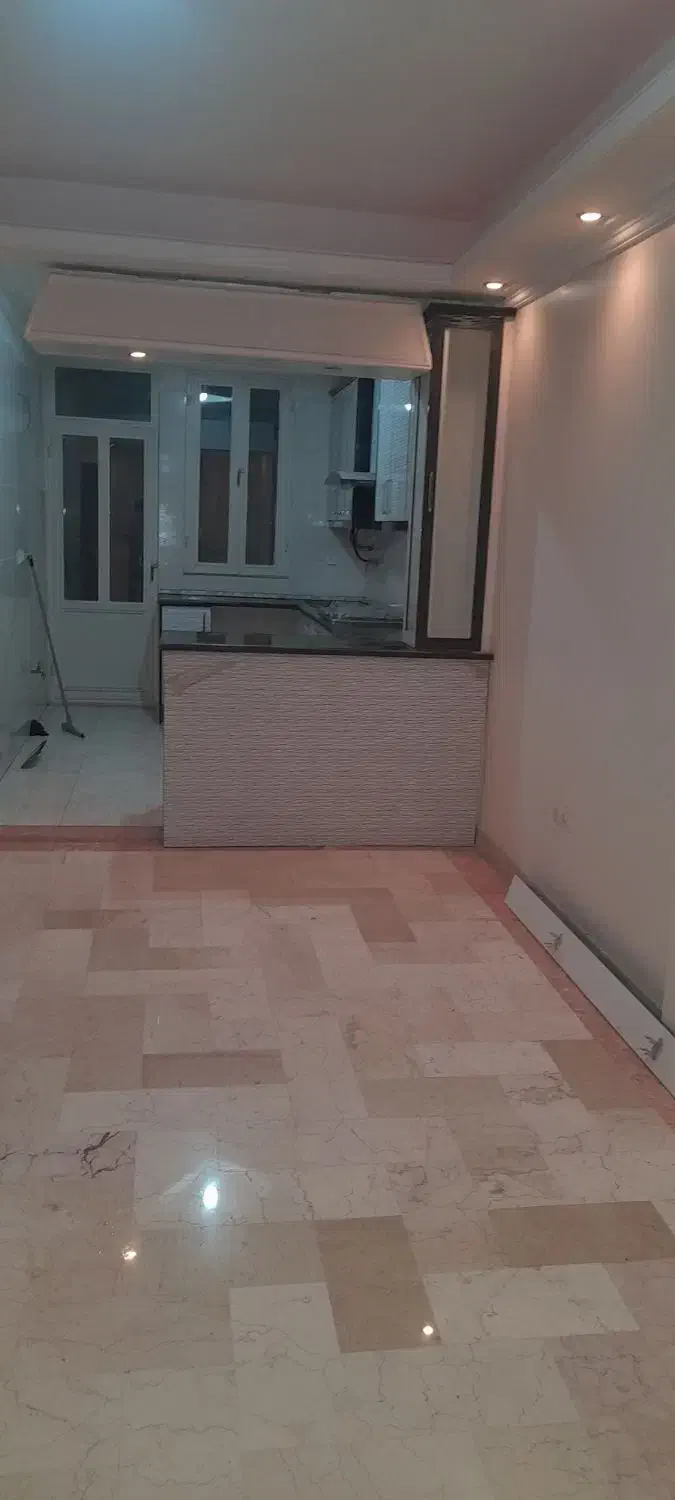 آپارتمان طبقه اول ودوم تک واحدی جنوبی|فروش آپارتمان|تهران, دهقان|دیوار