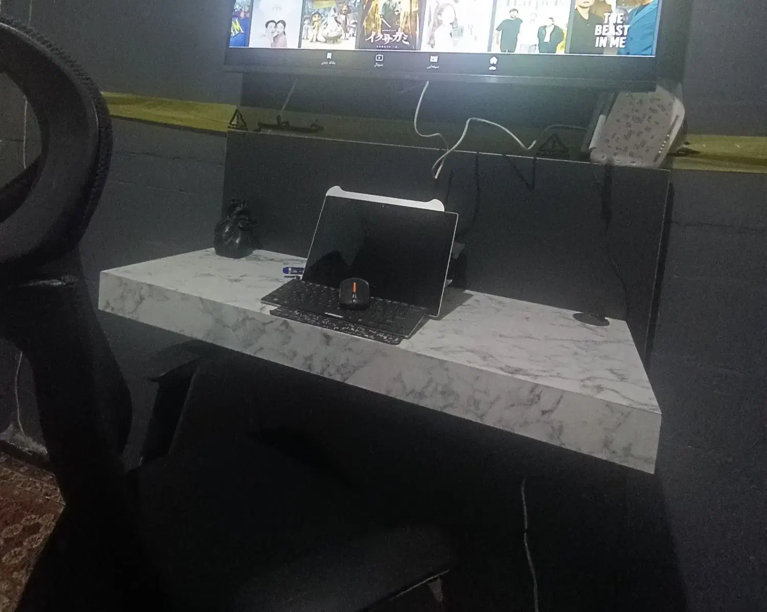 میز و صندلی گیمینگ|میز تحریر و کامپیوتر|ساوه, |دیوار