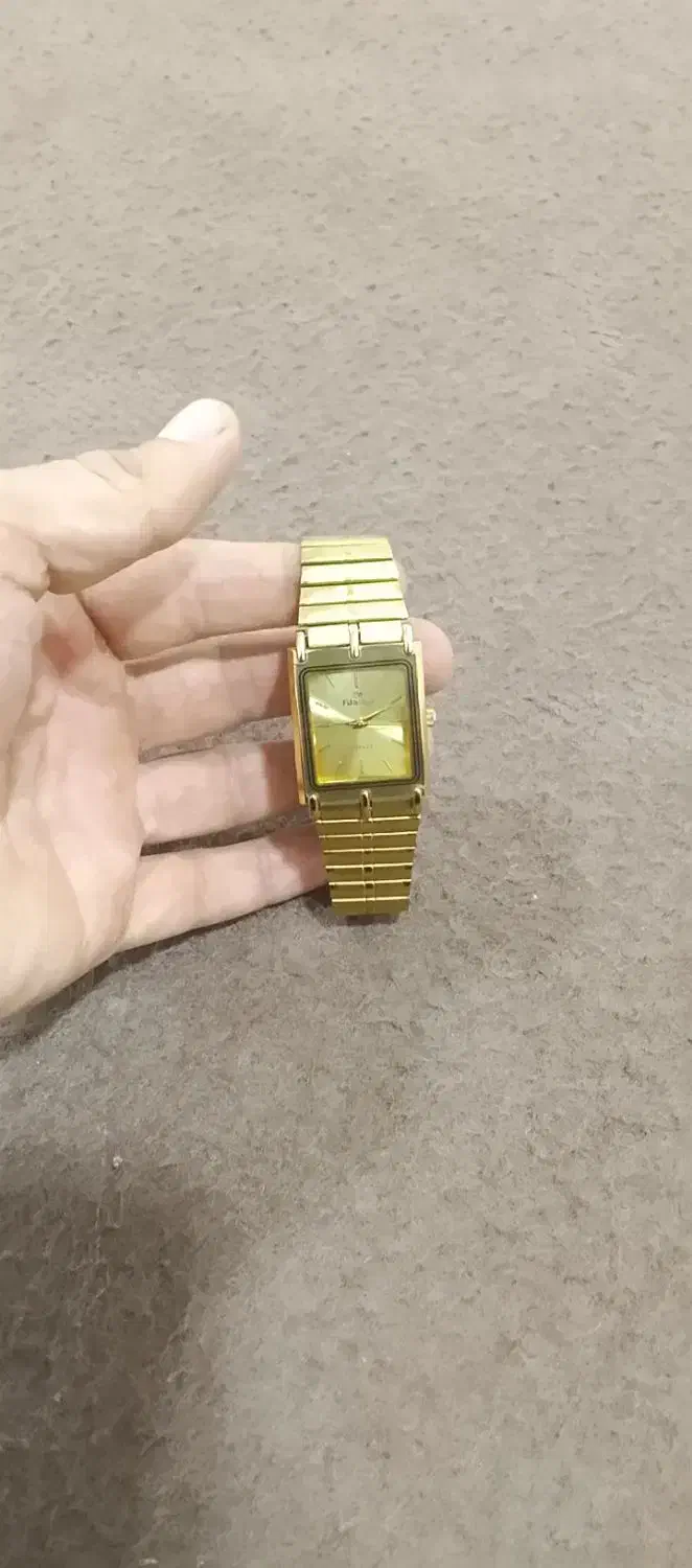 ساعت نوهست|ساعت|ایذه, |دیوار