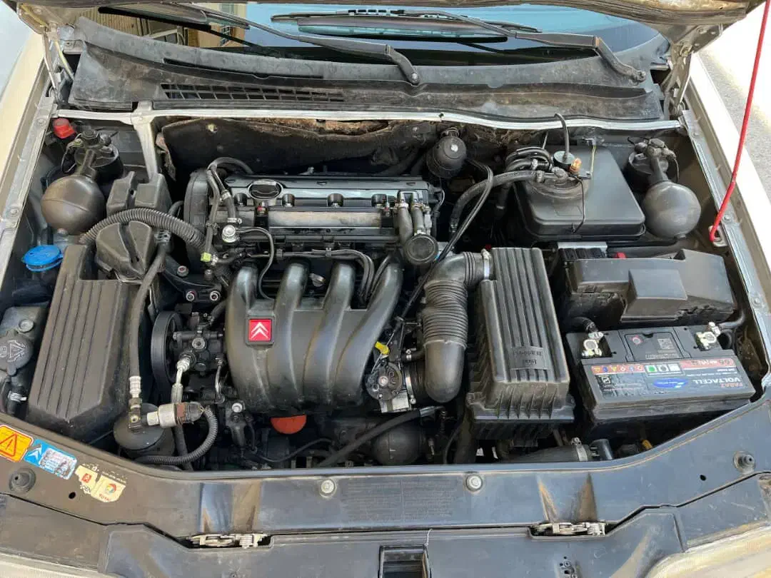 زانتیا ۲۰۰۰ مدل ۸۴ سرسیلندر ۱۰ بزرگ|خودرو سواری و وانت|اصفهان, درب کوشک|دیوار