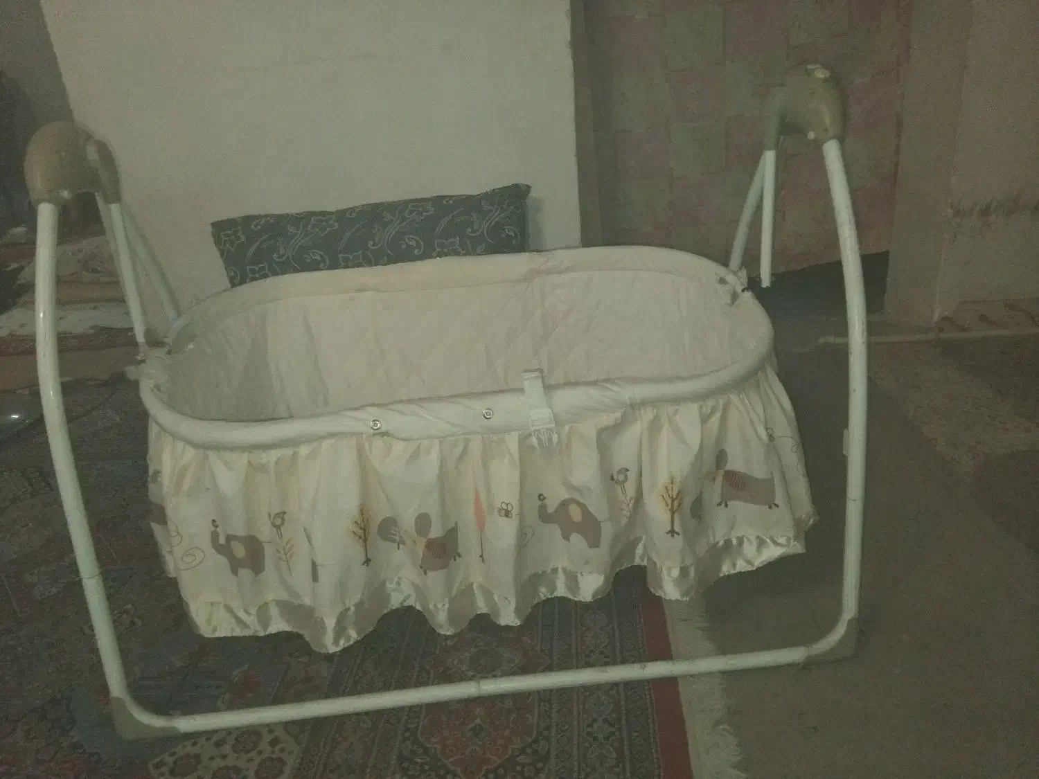 فروش گهواره کودک موزیکال|تخت و صندلی بچه|سبزوار, فرهنگیان|دیوار